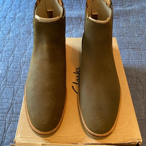 Clarks Gobi Chelsea Desert Boot - - Picture 5 of 7